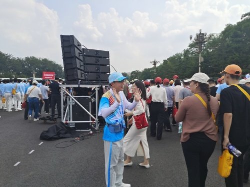 劳动人民文化宫停车场服务岗地处天安门