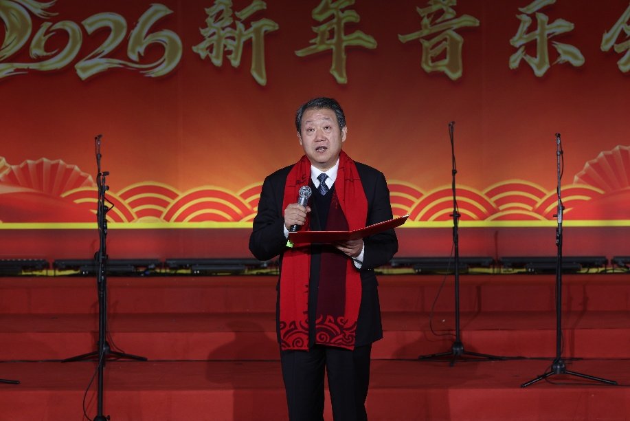 中国工程院院士谭天伟
