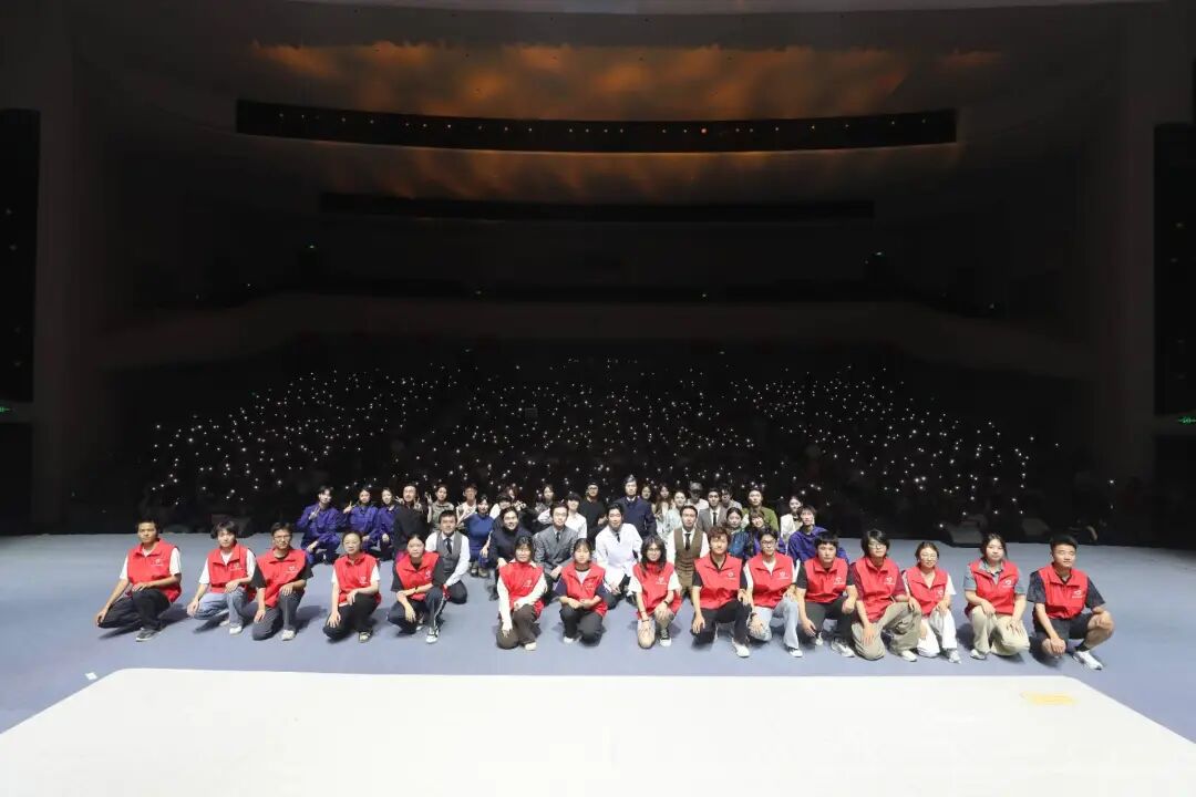 星空网最新版下载打造的全国首部范旭东