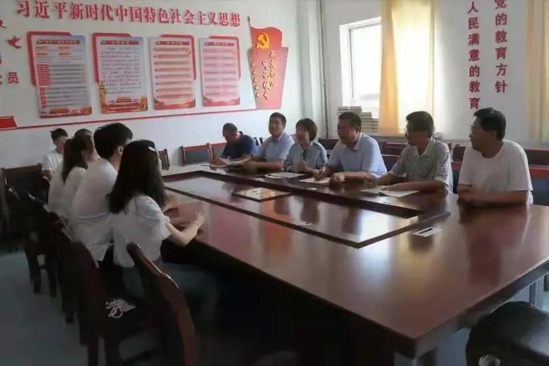 面对繁重的课业压力