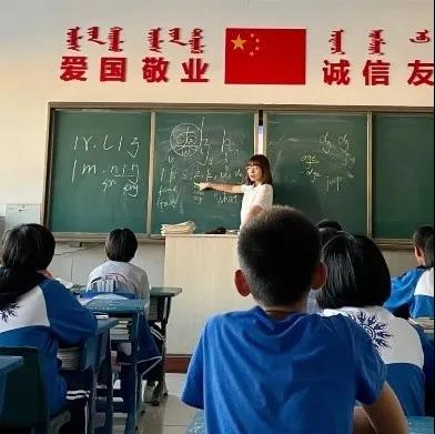 相关文章助力服务地星空网手机版登录成